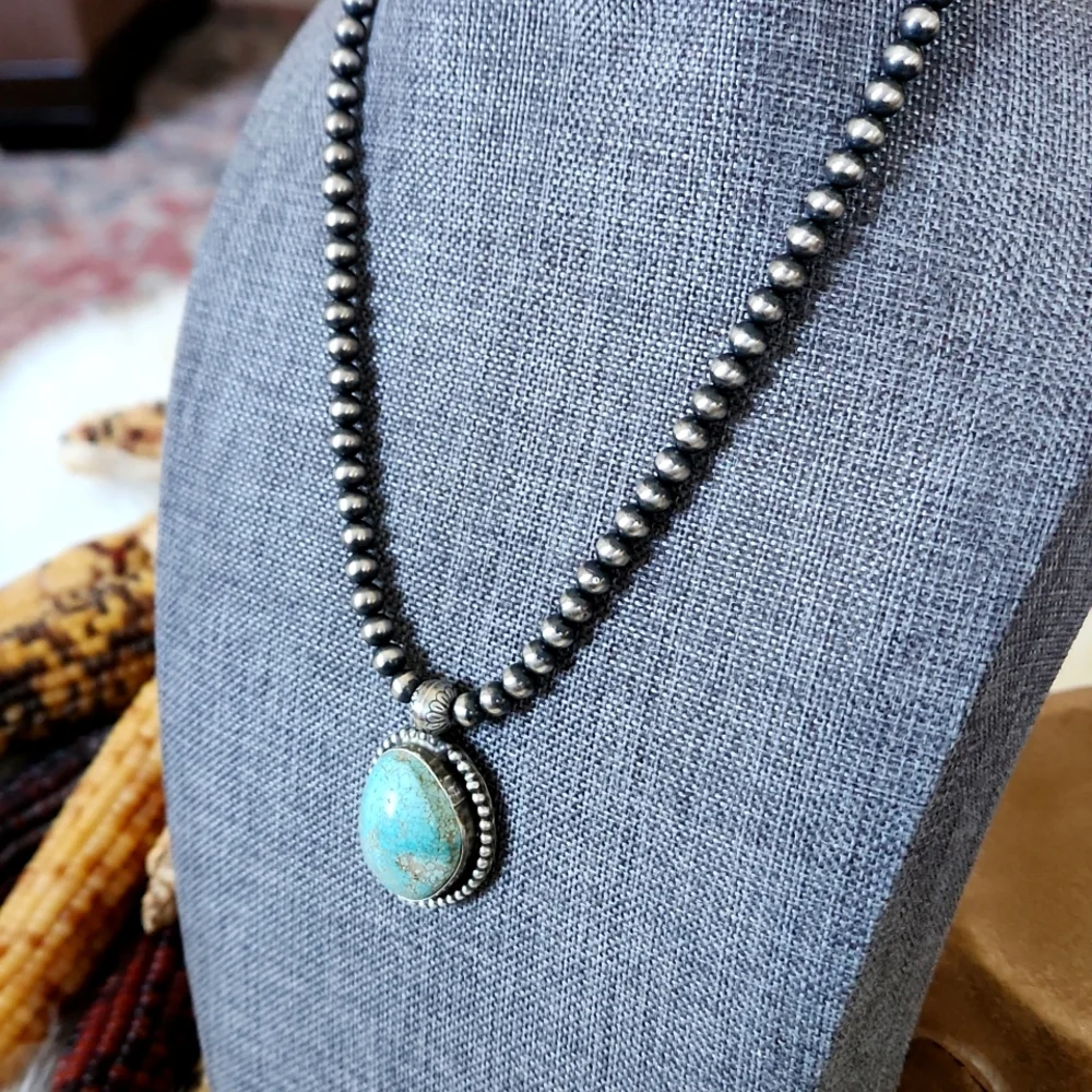 Besutuful NWT Native American Navajo Turquoise Pendant & Pearl Necklace 🩵🩶♥️🎁 - Picture 16 of 16